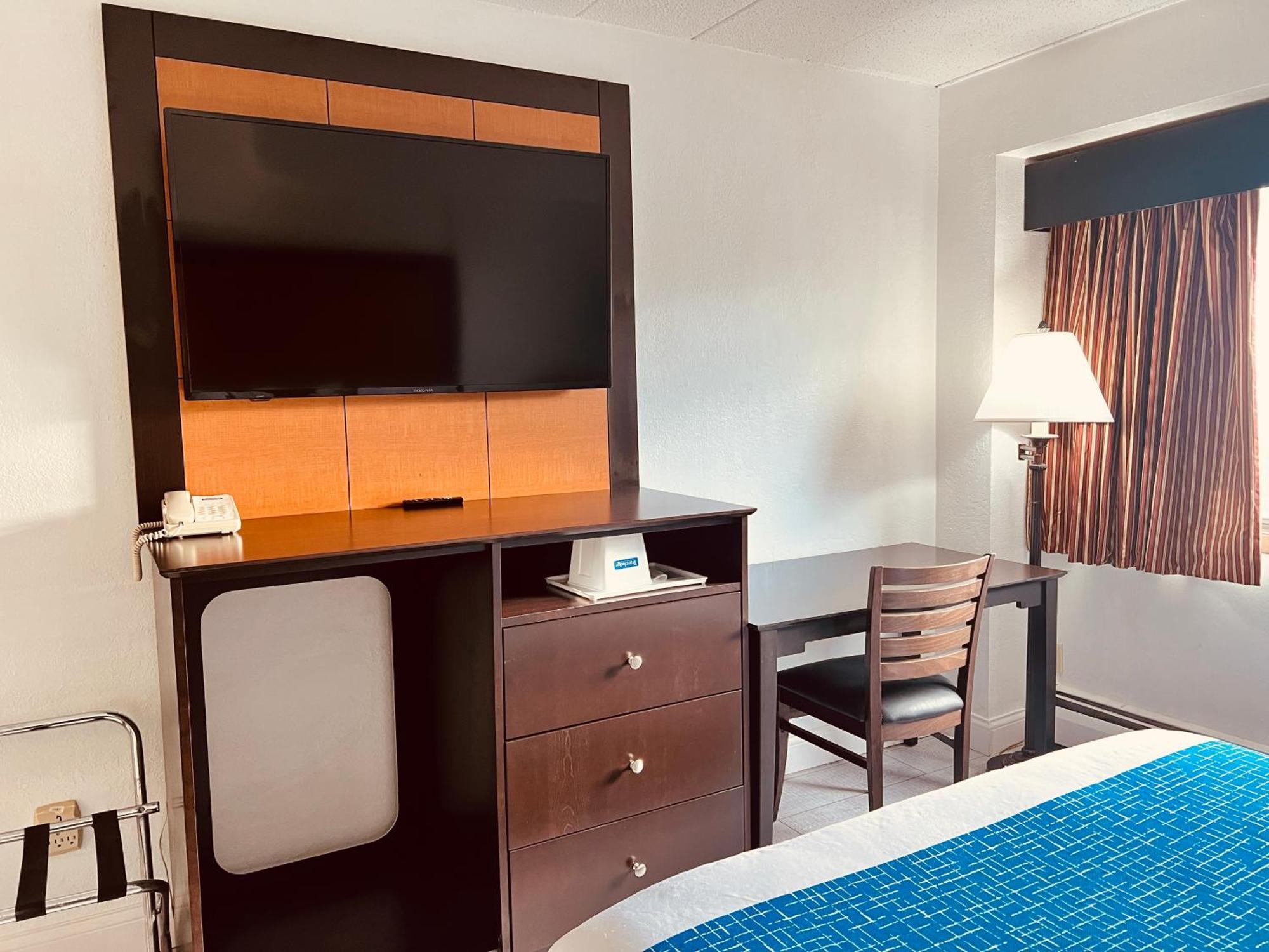 Travelodge By Wyndham Valleyfair Shakopee Exteriör bild